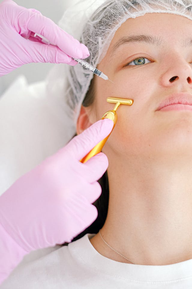 How Enhancing Physical Appearance Can Improve Confidence in Professional Settings